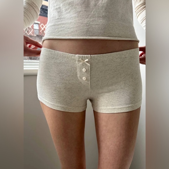 Brandy Melville Other - Brandy melville bow boxer underwear